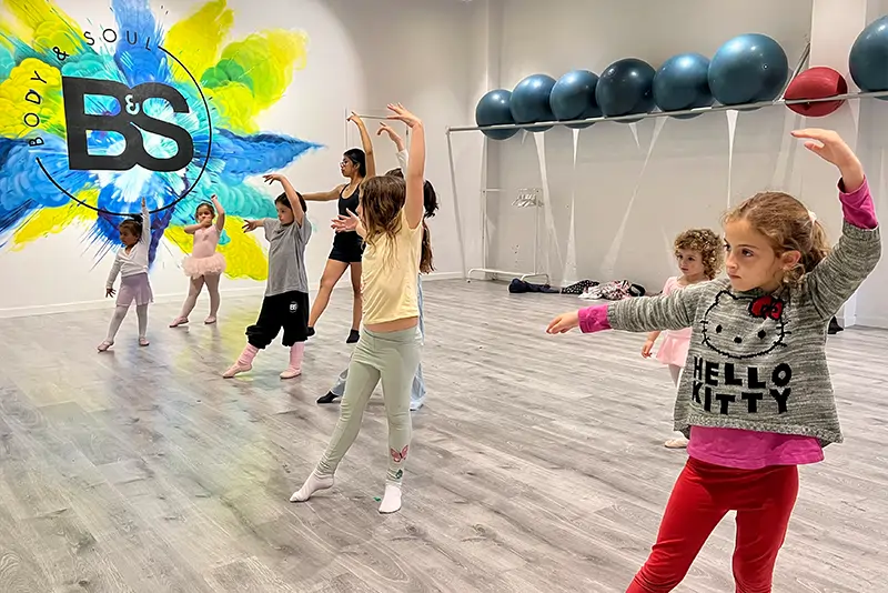 Baby ballet English class 2 Baby Ballet