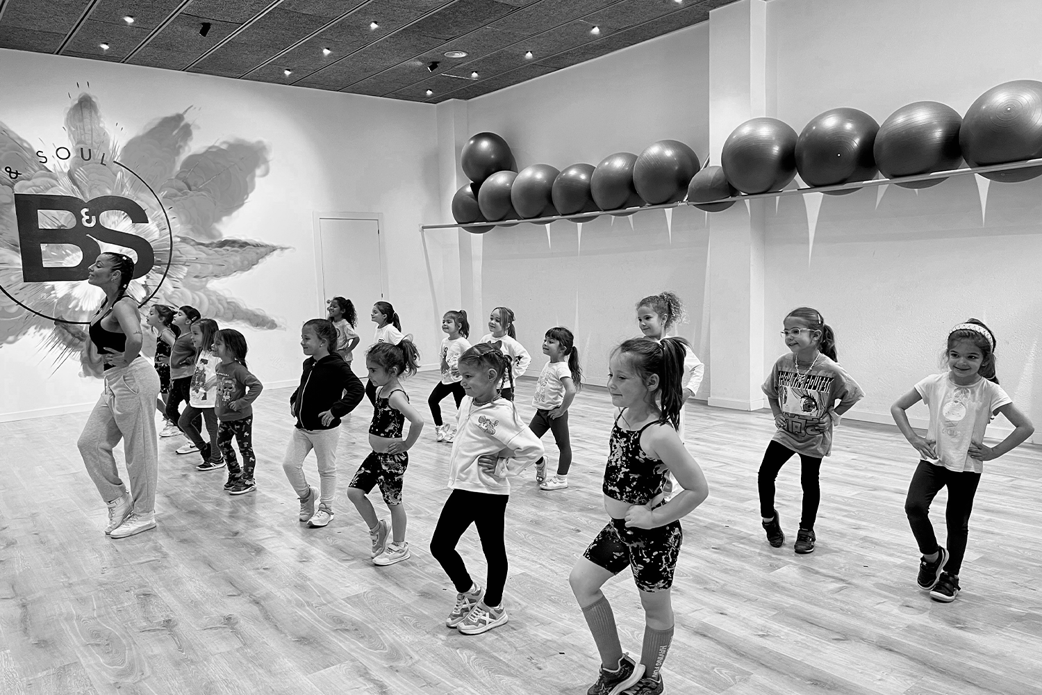 Dance 2 Iniciación a la danza portada